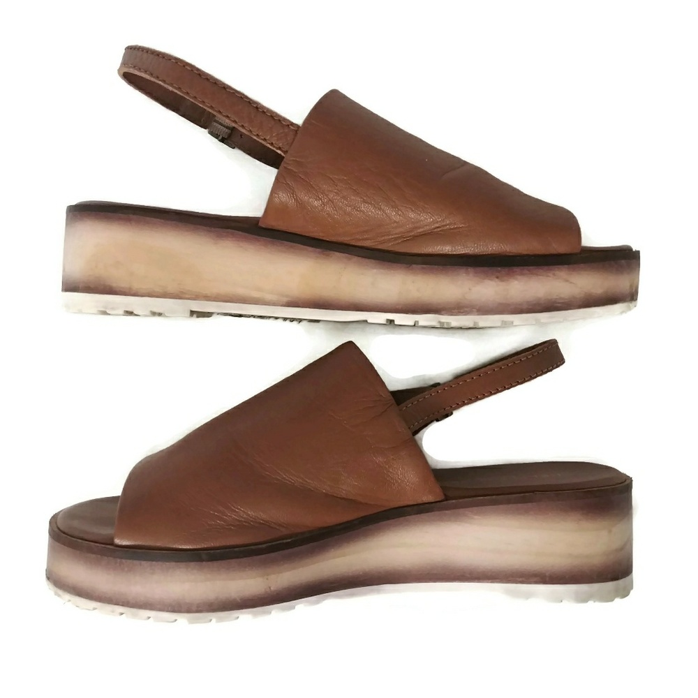 KELSI DAGGER Brooklyn Dumount Platform Sandal
